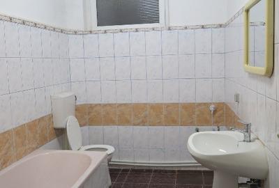 Spațiu comercial, de 143 mp, în Ultracentral - 15