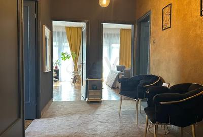 Apartament cu 3 camere semidecomandat în Arcul de Triumf