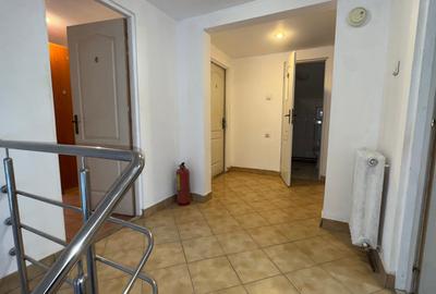 Casă individuală cu 6 camere cu Canalizare în Sărărie - 8