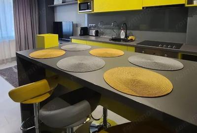 Vand 3 cam ultracentral [renovat complet] - 2