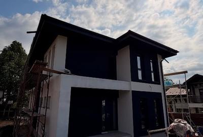 Casă individuală cu 5 camere cu Canalizare în Valea Lupului - 1