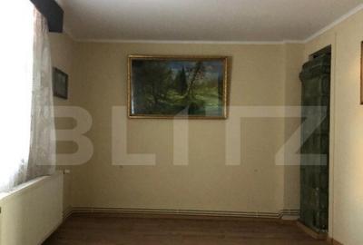 Oportunitate!!! Casa individuala 231mp , teren 825mp, Razvad - 2