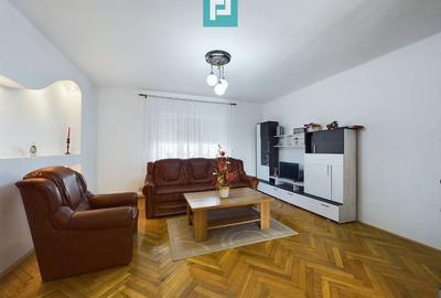 Casă cu 5 camere cu Teren 389 Mp în Central - 12