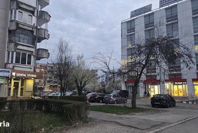 Spațiu comercial, de 20 mp, în Central