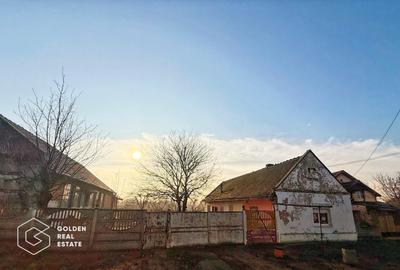 Casă individuală cu 3 camere cu Canalizare în Sânmihaiu Român - 1