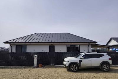 Casă cu 3 camere în Olteni - 6