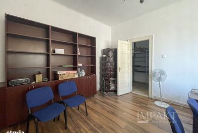 Casă cu 4 camere decomandat în Iris