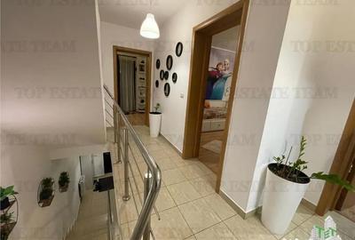 Casă cu 5 camere cu Teren 226 Mp în Colentina - 17