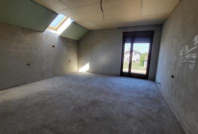 Casă individuală cu 4 camere cu Teren 1100 Mp în Zimandu Nou - 3