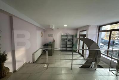 Spațiu comercial, de 35 mp, în Central - 1