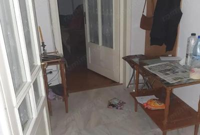 BRASADAS vinde casa 2 cam cu etaj 6 ari zona Bercu Rosu. - 18