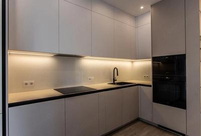 Apartament cu 2 camere decomandat în 1 Mai