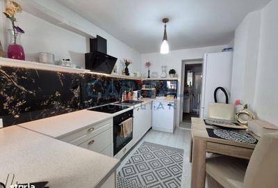 Casă cu 4 camere cu Teren 250 Mp în Central - 16