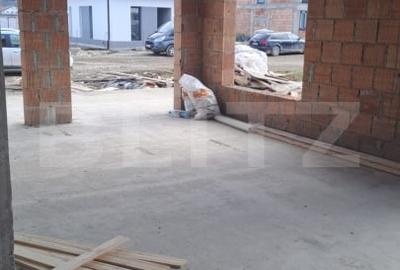 Casă individuală cu 4 camere cu Canalizare în Cristian - 17