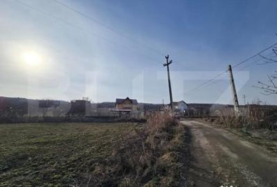 Teren de 1113 mp, în Central - 4