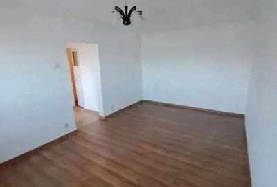 2 camere | decomandat | bloc an 1980 | 350 m Metrou Lujerului