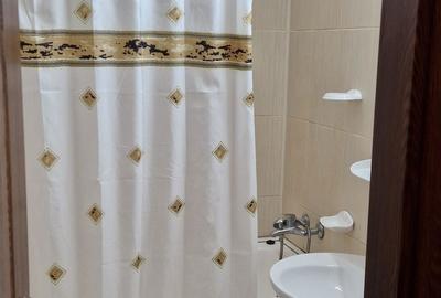 Apartament cu 2 camere semidecomandat în Runcu - 1