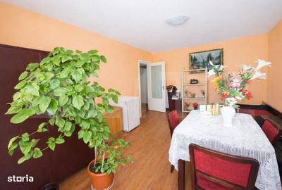 Apartament cu 3 camere decomandat în Central - 3