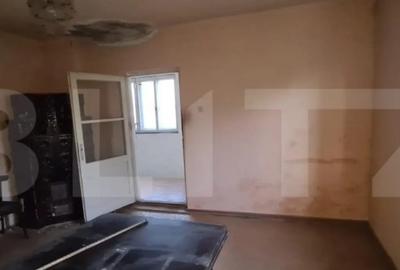 Casă cu 3 camere cu Teren 10 Mp în Dej - 12