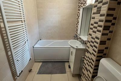 Inchiriez ap 2 camere - 2