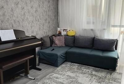 Apartament cu 3 camere decomandat, mobilat în Astra