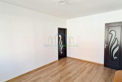 Apartament cu 3 camere semidecomandat în Craiovița Nouă - 3