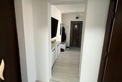 Apartament cu 2 camere, Tractorul, Brasov - 3