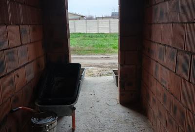 FARA COMISIOANE casa cu 4 camere 2 bai pe 400mp regim P+pod si terasa la cheie - 17