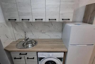 Garsonieră semidecomandată în Baza 3 - 6