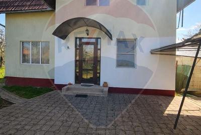 Casă cu 4 camere în Valea Cufundoasă - 4