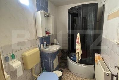 Apartament cu 2 camere semidecomandat în Micro 11