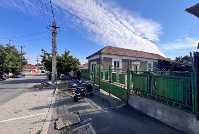 Casă cu 3 camere în Central