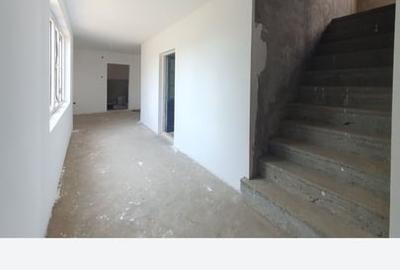 Casă cu 2 camere cu Teren 871 Mp în Aviatorilor - 3