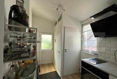 Apartament cu 2 camere semidecomandat, mobilat în Central