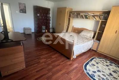 Casă cu 3 camere cu Teren 300 Mp în Geamăna - 1