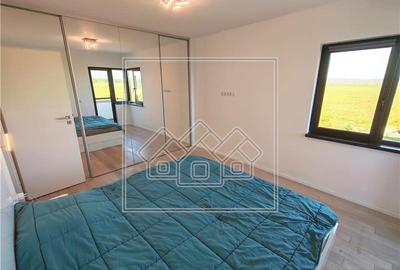 Duplex cu 4 camere cu Canalizare în Aeroport - 12
