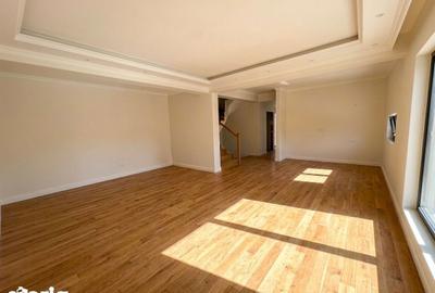 Casă cu 5 camere cu Teren 320 Mp în Central - 11