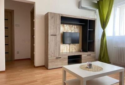 Apartament cu 3 camere decomandat, mobilat în P-ța Victoriei - 6