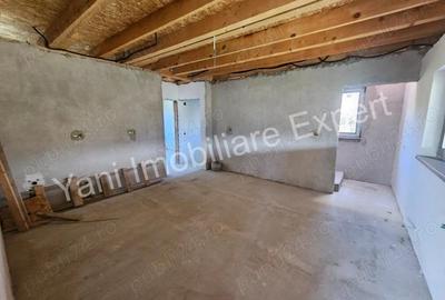 Casa de vacan?a de vanzare in comuna Corbi, sat Poienarei, jude? Arge?. - 12