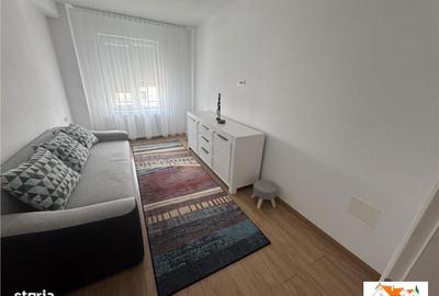 Apartament cu 3 camere decomandat în Central - 3