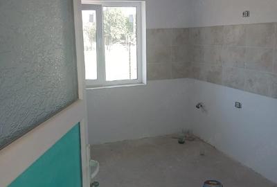 Casă cu Teren 385 Mp în Pecineaga - 8