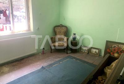 Casă cu 3 camere cu Canalizare în Gușterița - 8