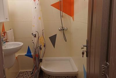 Garsonieră decomandată în Titan - 3