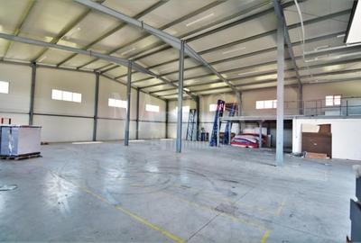 Spatiu industrial de vanzare in Floresti