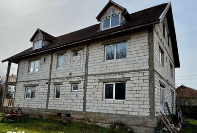 Casă cu 9 camere cu Teren 1022 Mp în General Berthelot - 19