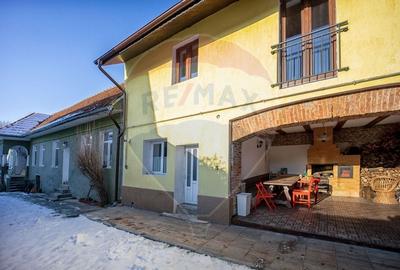 Casa cu doua corpuri, teren 835 mp, str. I.L. Caragiale, Rasnov - 8
