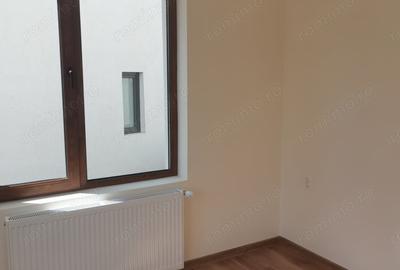 Apartament cu 2 camere decomandat în Bușteni - 2