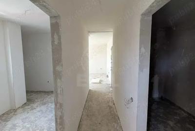 Apartament cu 3 camere semidecomandat în Florești - 1