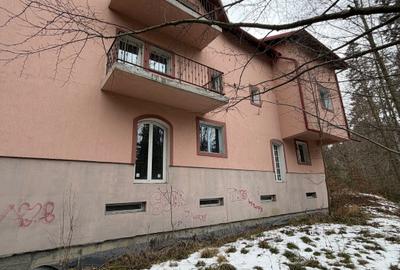 Casă cu 6 camere cu Teren 522 Mp în Exterior Nord - 2