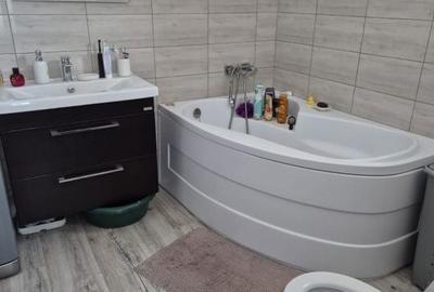 Casă cu 3 camere cu Teren 350 Mp în Șimnicu de Sus - 2